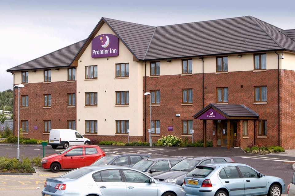 Premier Inn Glasgow East Kilbride Nerston Hotel in East Kilbride