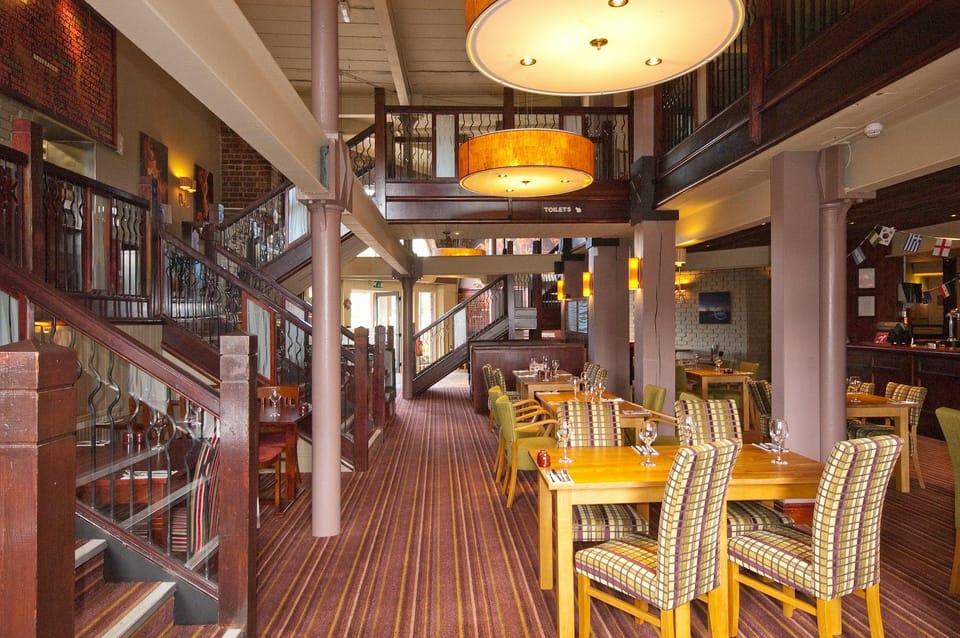 Premier Inn Falkirk Central Hotel in Falkirk