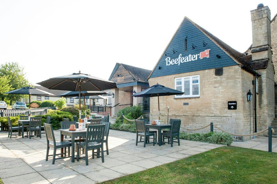 Premier Inn Gloucester - Little Witcombe Hotel in Stroud District