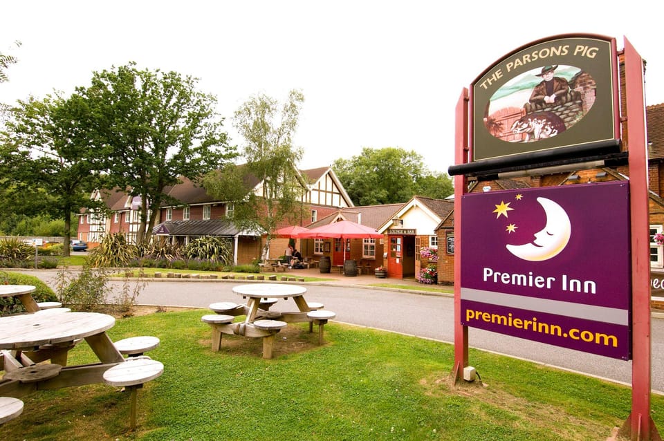 Premier Inn London Gatwick Airport East Hotel in Horley