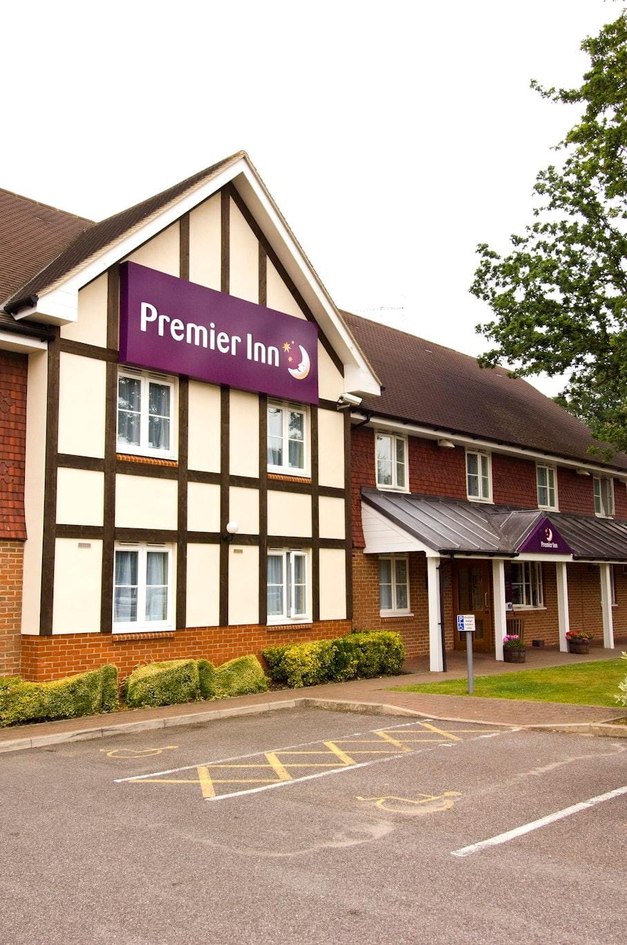Premier Inn London Gatwick Airport East Hotel in Horley