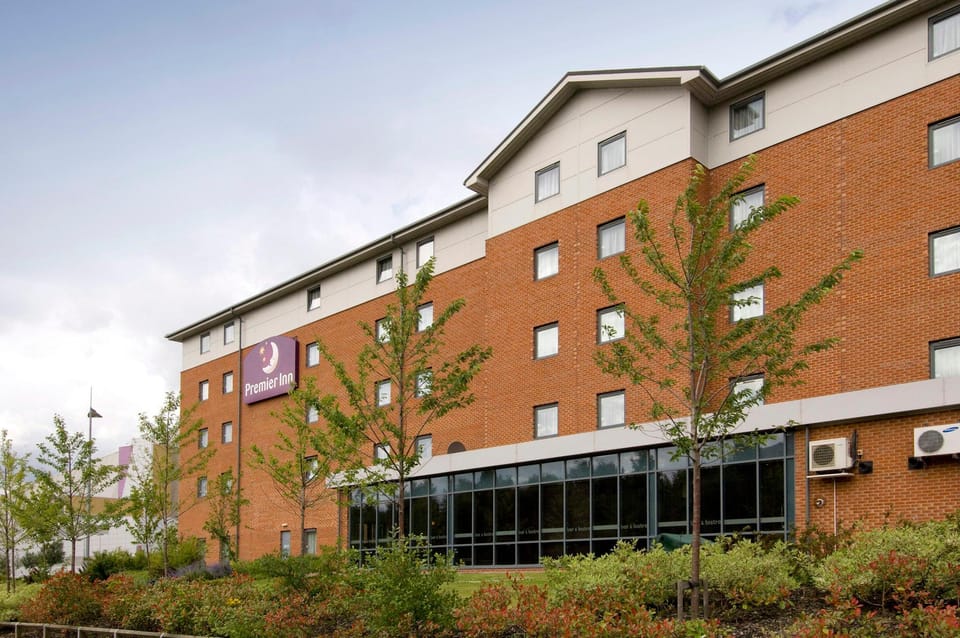 Premier Inn Castleford Xscape - M62 J32 Hotel in Selby