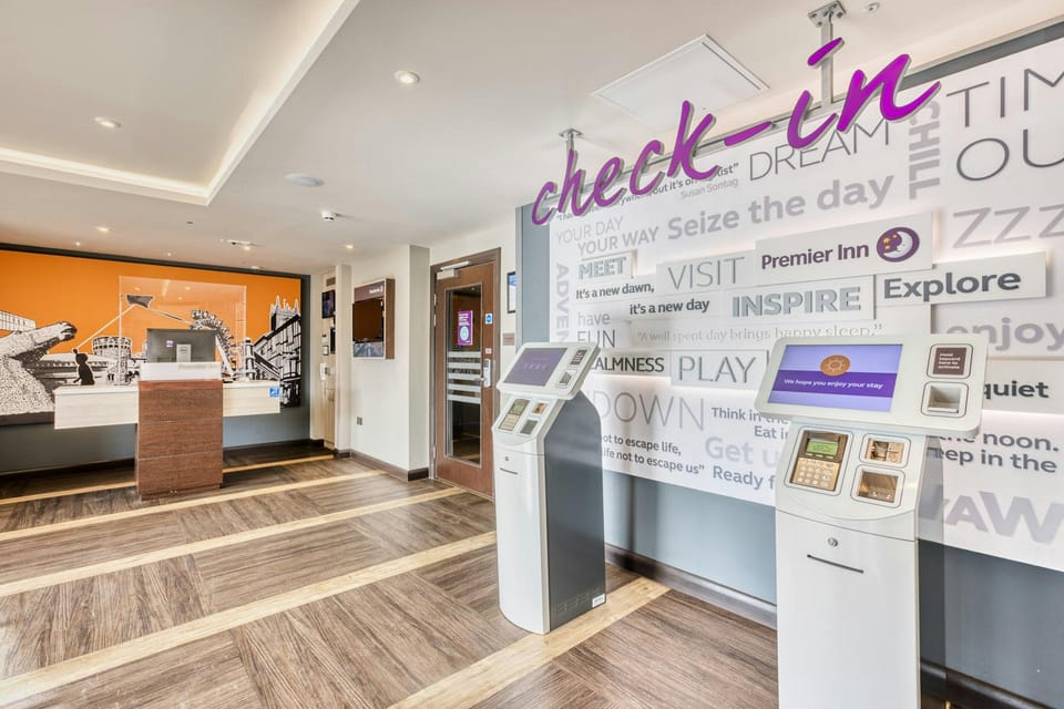 Premier Inn Buckingham Hotel in Aylesbury Vale