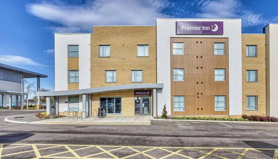 Premier Inn Buckingham Hotel in Aylesbury Vale