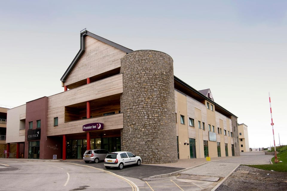 Premier Inn Caernarfon Hotel in Caernarfon