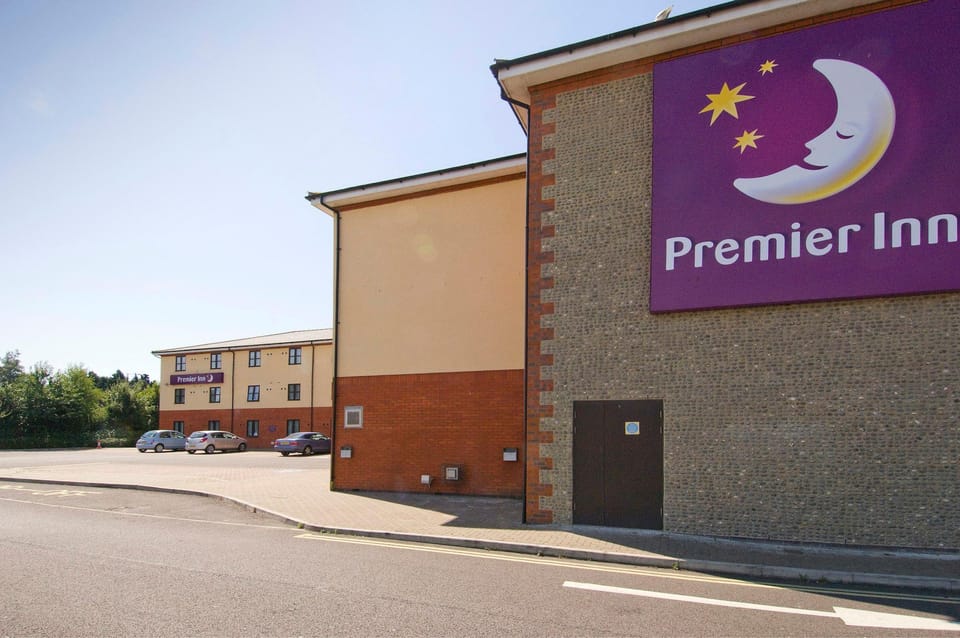 Premier Inn Chichester South - Gate Leisure Park Hotel in Chichester
