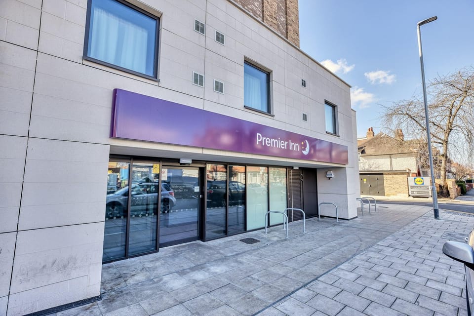Premier Inn London Tooting Hotel in London