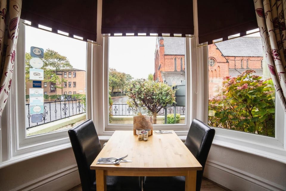 OYO the Douglas Hotel Hotel in Hartlepool