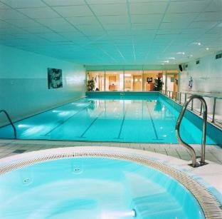Holiday Inn Edinburgh Zoo, an IHG Hotel Hotel in Edinburgh