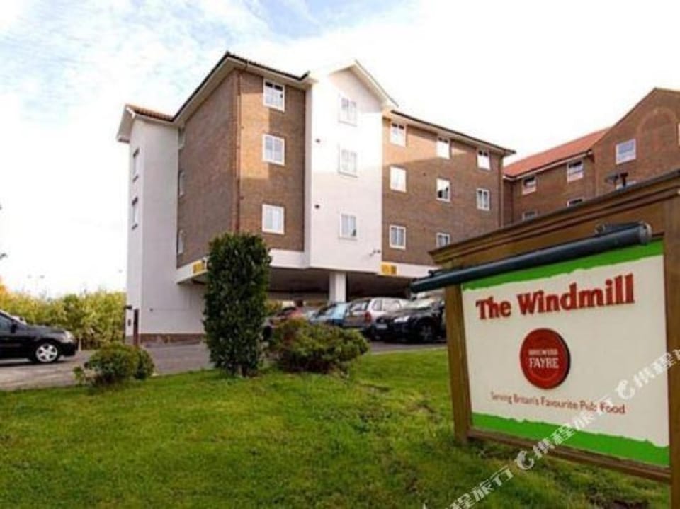 Premier Inn Hastings North A21 Hotel in Hastings