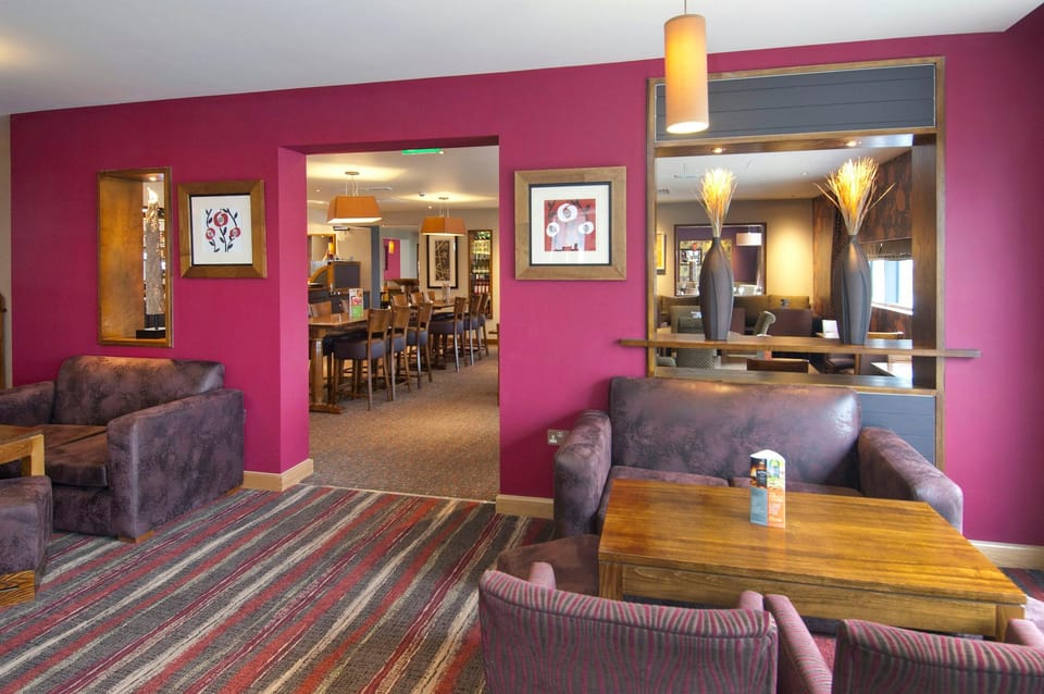 Premier Inn Heathrow Airport Terminal 5 Hotel in London Borough of Hillingdon