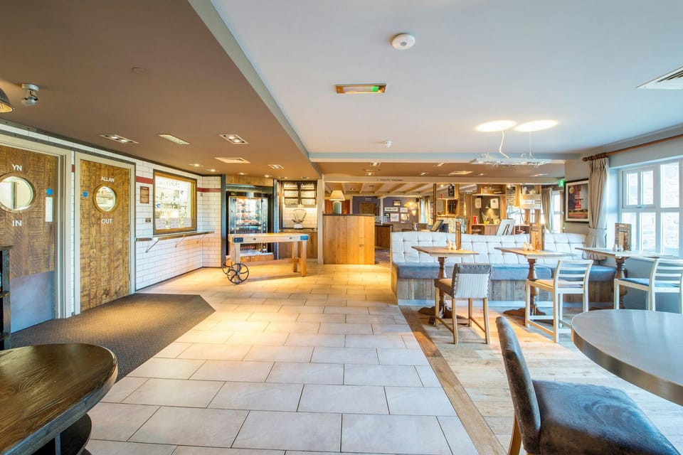 Premier Inn Haverfordwest - North/A40 Hotel in Haverfordwest