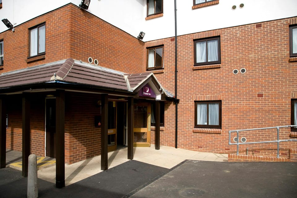 Premier Inn London Hayes North Hotel in Southall