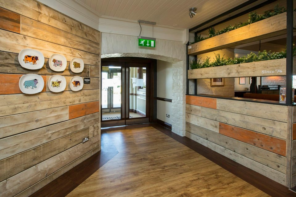 Premier Inn Leeds / Bradford Airport Hotel in Leeds