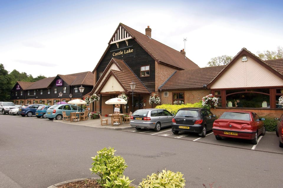 Premier Inn Maidstone - West Malling Hotel in Tonbridge and Malling District