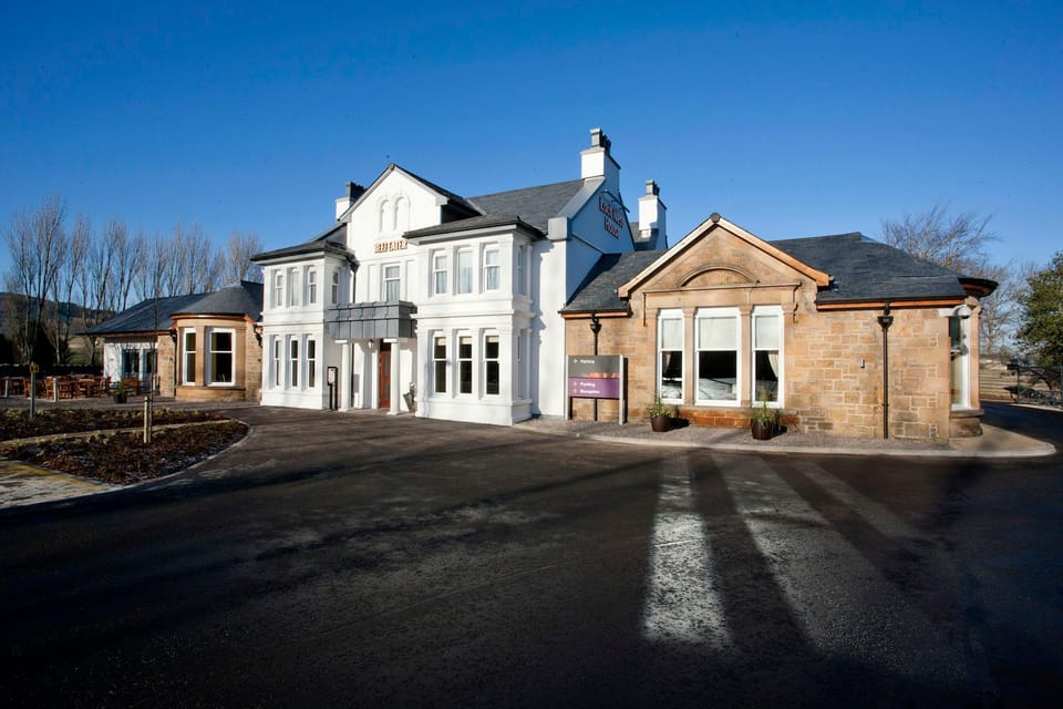 Premier Inn Inverness West Hotel in Inverness