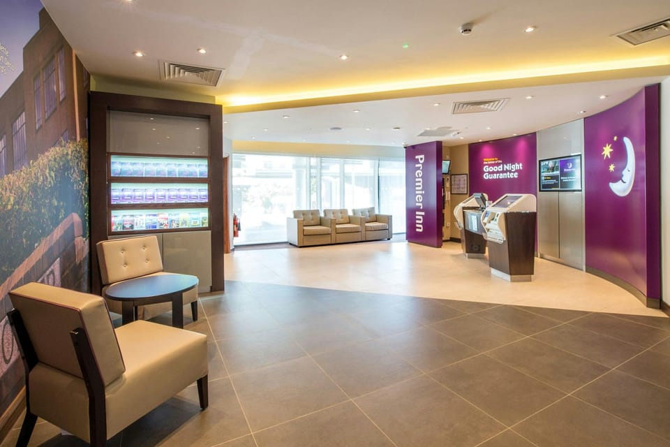 Premier Inn London Brentford Hotel in Brentford
