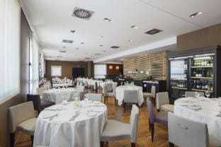 NH Fiera Rho Milano Hotel in Rho
