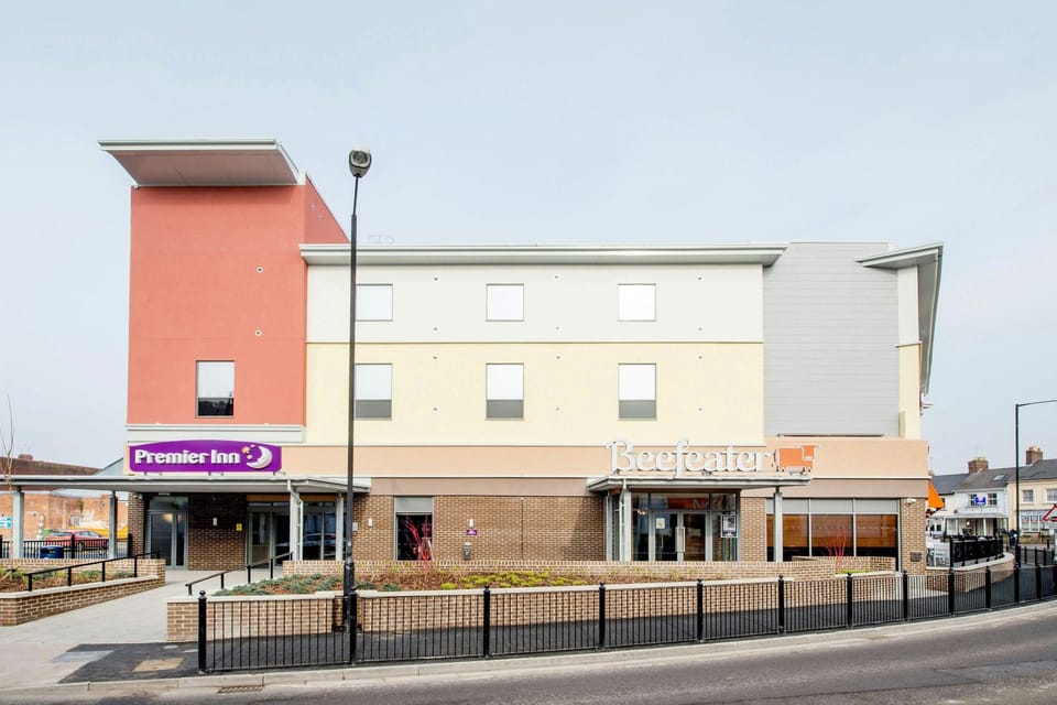 Premier Inn Yeovil Town Centre Hotel in Yeovil