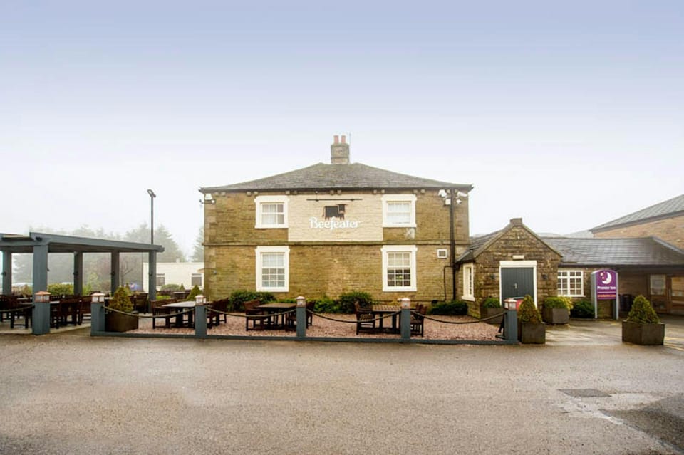 Premier Inn St. Neots - Colmworth Park Hotel in Huntingdonshire District