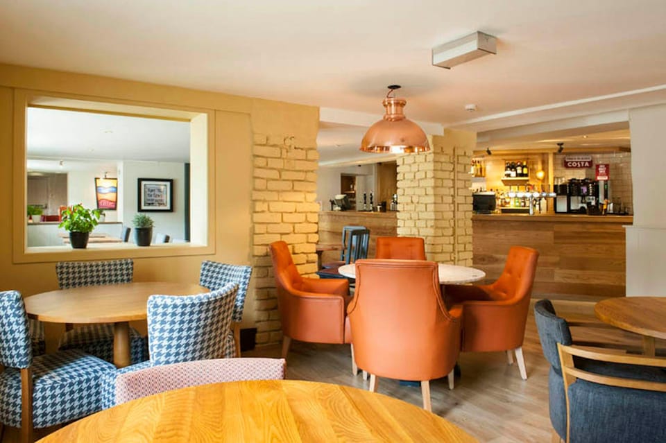 Premier Inn Wirral - Heswall Hotel in Wirral