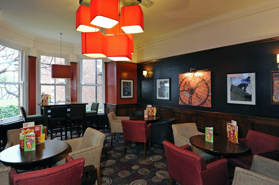 Premier Inn Stockport Central Hotel in Manchester