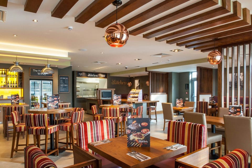 Premier Inn Witney Hotel in West Oxfordshire District