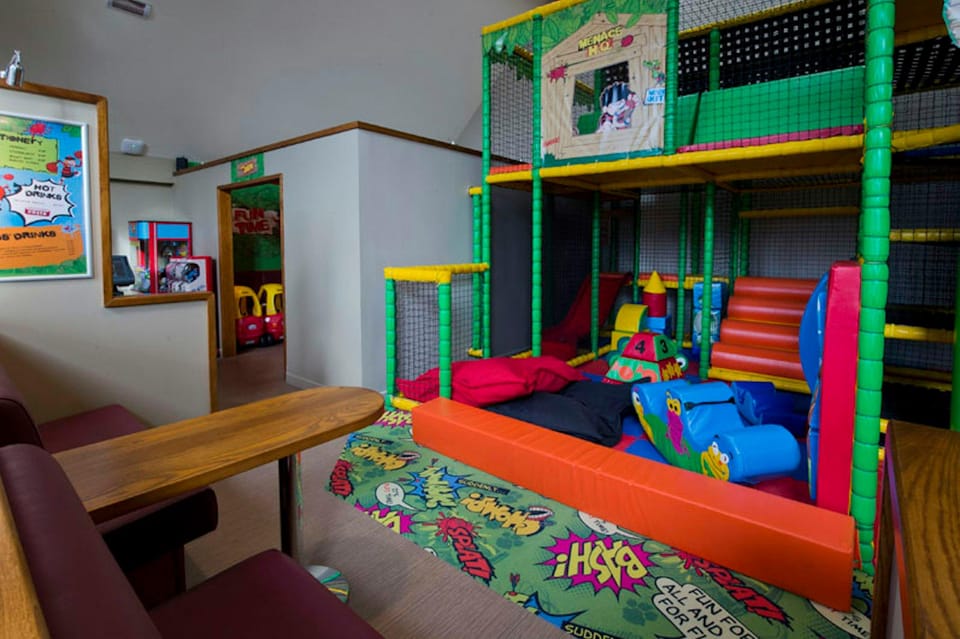 Premier Inn Swansea North Hotel in Wales