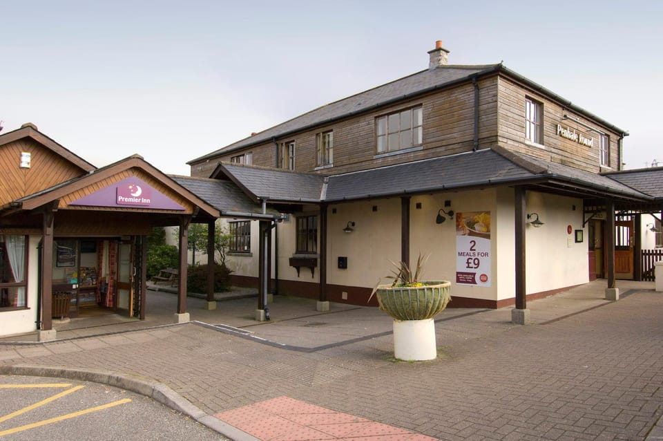 Premier Inn Newquay - A30/Fraddon Hotel in England