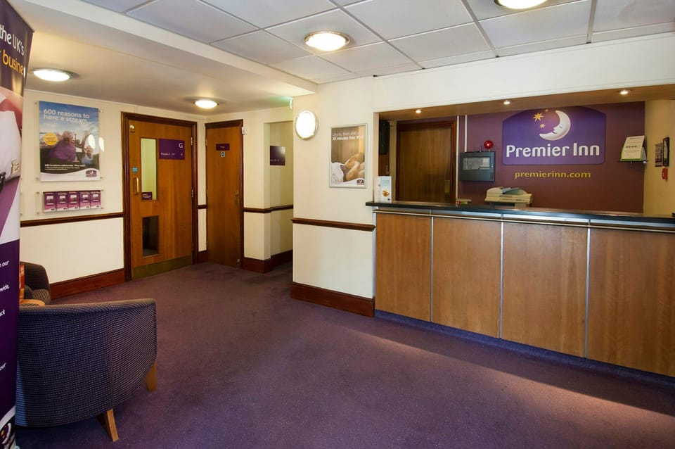 Premier Inn Milton Keynes South Hotel in Aylesbury Vale