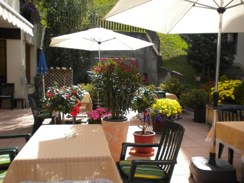 Pension Taverne Hotel in Canton of Valais
