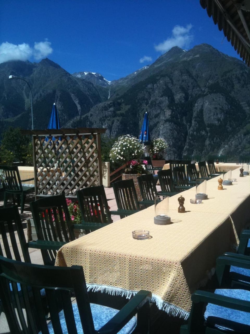Pension Taverne Hotel in Canton of Valais