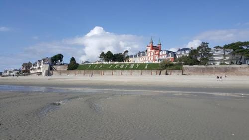 BAIE DE SOMME - Le pourquoi pas Hotel in Le Crotoy