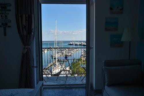 Nereidi Suites Hotel in Salerno