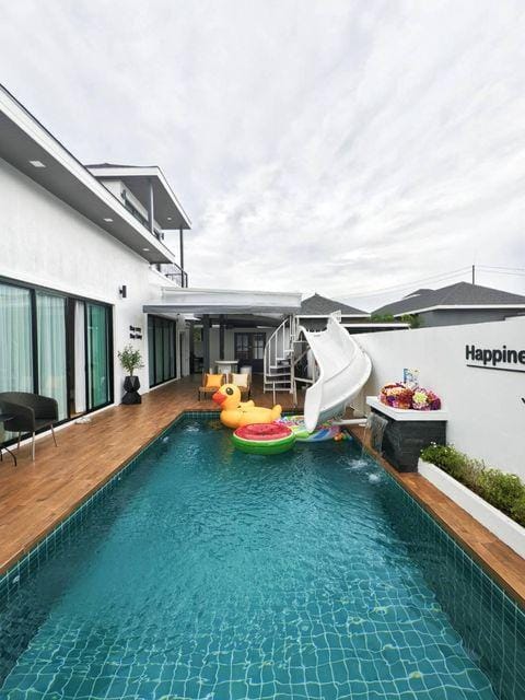 Daisy Villa Hotel in Thailand