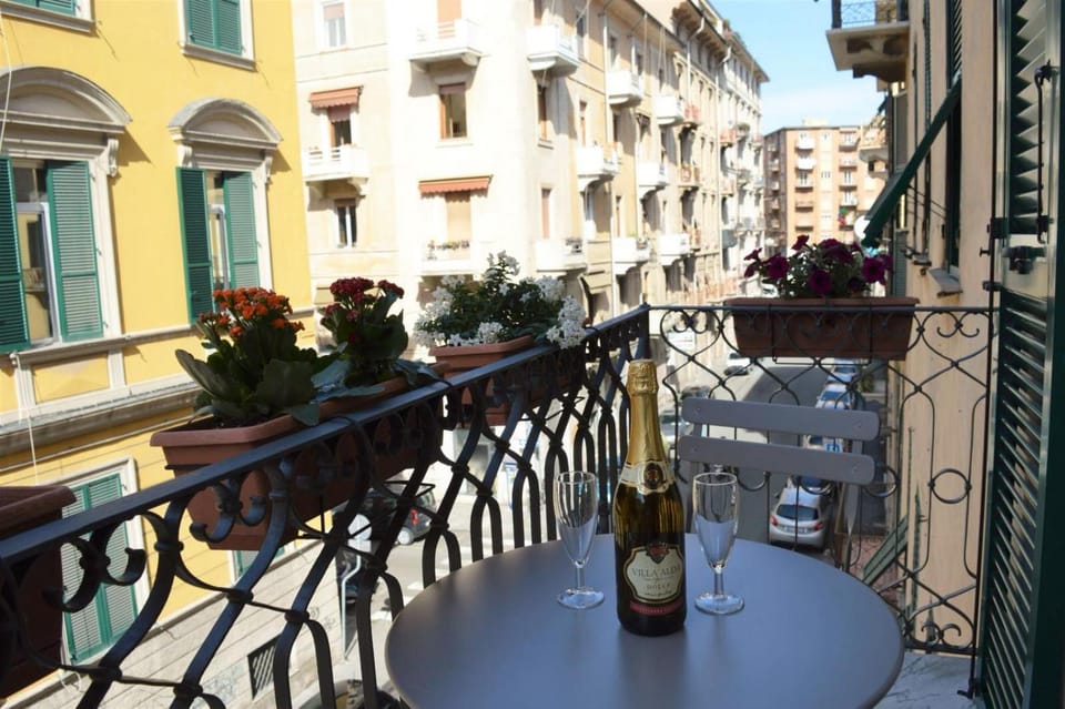 EVA affittacamere Hotel in La Spezia