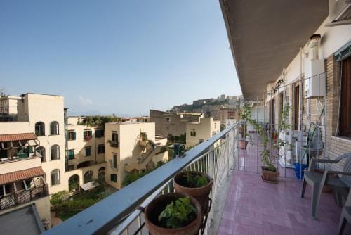 Panorama Vesuvius Central (in front of the metro) Hotel in Naples