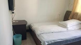 Jiangfeng Hostel Hotel in Hangzhou
