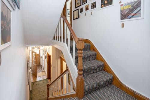 The Green House Guest House Hotel in Liverpool