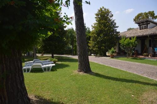 B&B VILLA LUPIDI Hotel in Marche