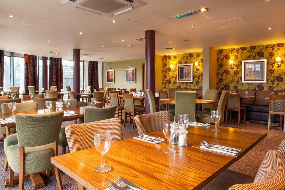 Premier Inn Nottingham Arena - London Road Hotel in Nottingham