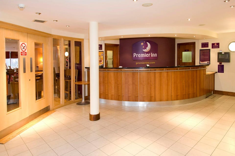 Premier Inn Nottingham Arena - London Road Hotel in Nottingham