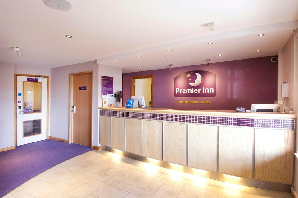 Premier Inn Poole Centre - Holes Bay Hotel in Poole
