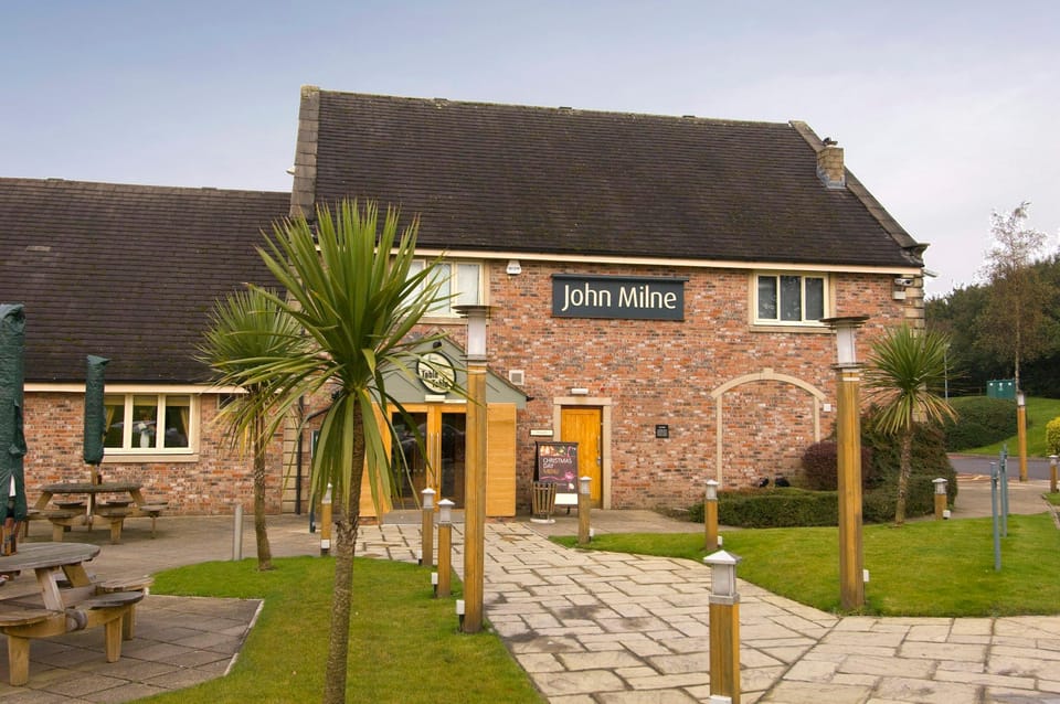 Premier Inn Rochdale Hotel in Oldham District