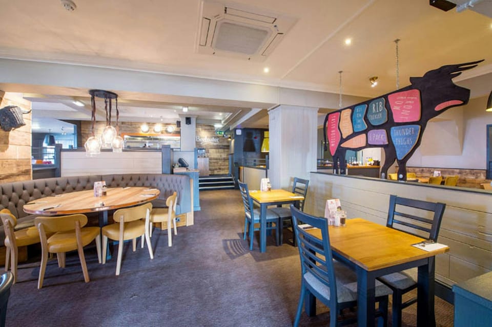 Premier Inn Rotherham East - M18/M1 Hotel in Rotherham