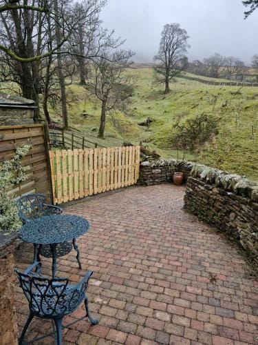 Elysian Fields @ Ing Hill Lodge Hotel in England