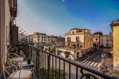 Sorrento Square Suites Hotel in Sorrento