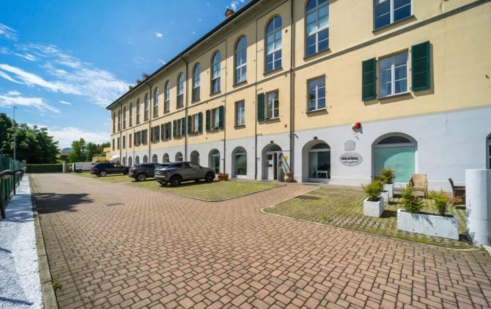 BlueLake Inn Hostel in Province of Lecco