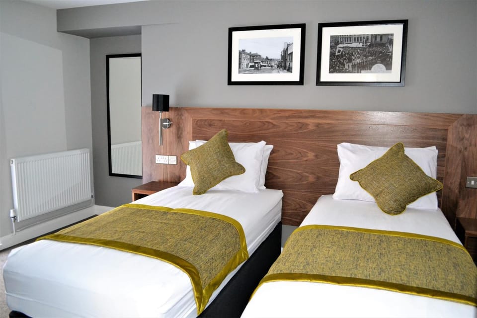 New Park Hotel Hotel in Carmarthen