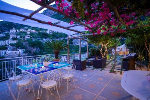 Villa Lauro Old Chapel Hotel in Amalfi